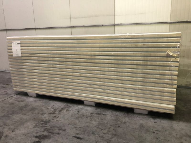 Sandwichpanelen 60 mm 16 lengtes 3000 mm (NCND600209)