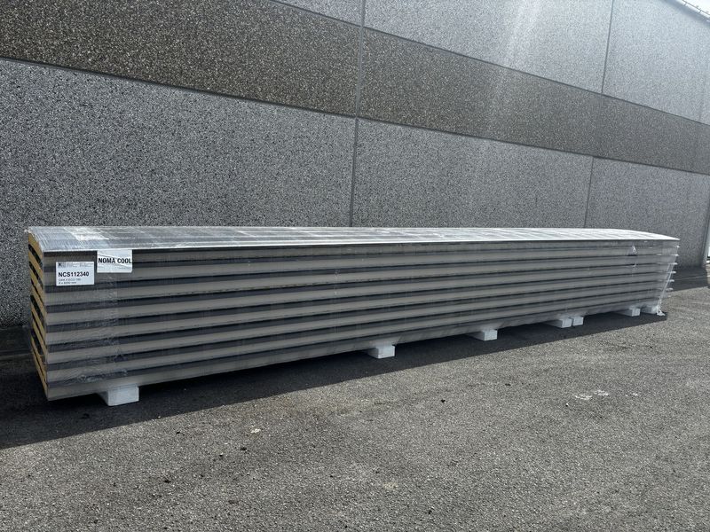 Isolatie dakpanelen DAK4 ECO 100 mm RAL 7016 - 8 lengtes 8200 mm (NCS112340)