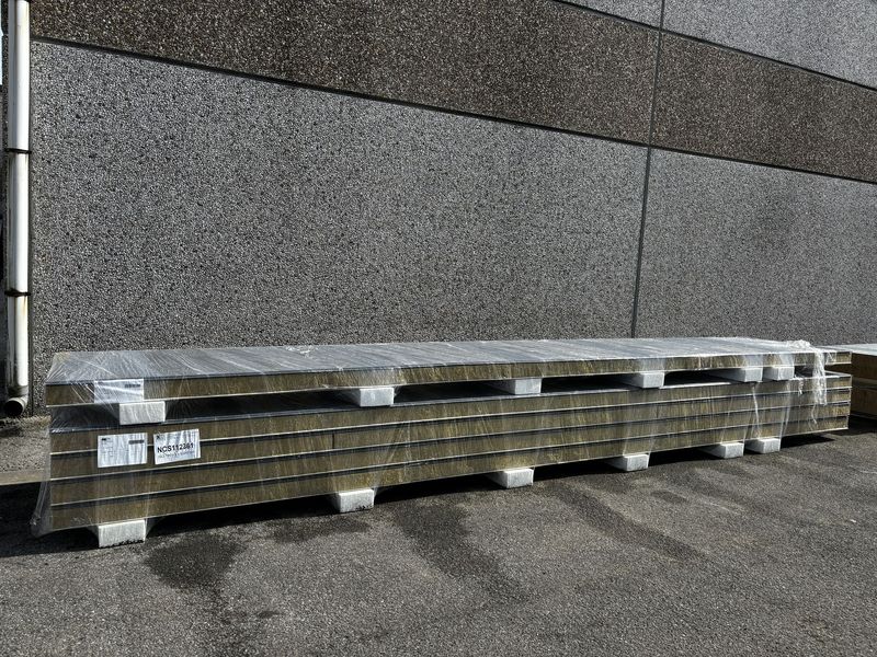 Sandwichpanelen Rotswol 120 mm 5 lengtes 6000 mm  (NCS112361)