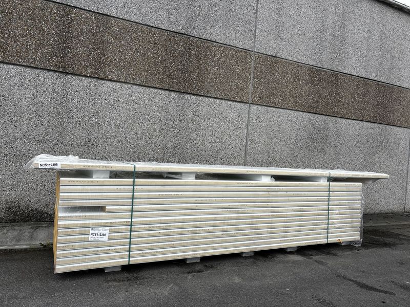 Sandwichpanelen 80 mm 12 lengtes 5000 + 1 x 4500 mm  (NCS112398)