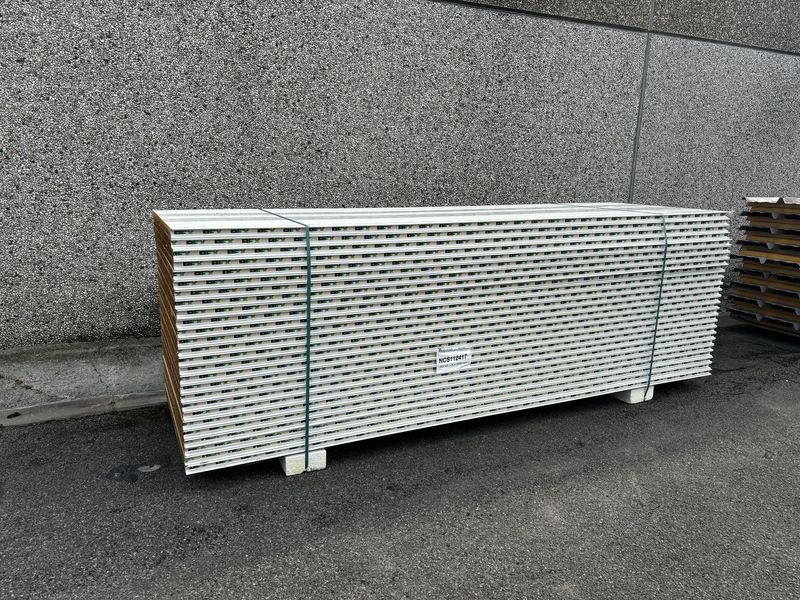 Sandwichpanelen 40 mm 26 lengtes 3300 mm  (NCS112417)