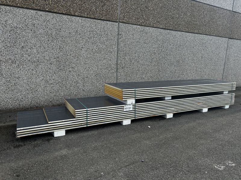 Sandwichpanelen 40 mm 6 lengtes 4000 + 5 x 5000 + 6 x 6000 mm  (NCS112427)